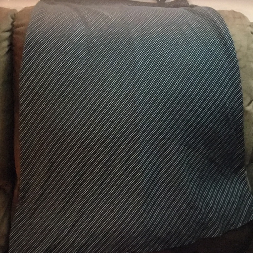 LADIES SKIRT